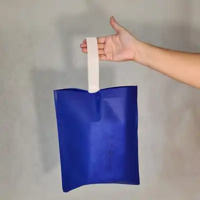 Tote bag spunbond dengan sablon kustom